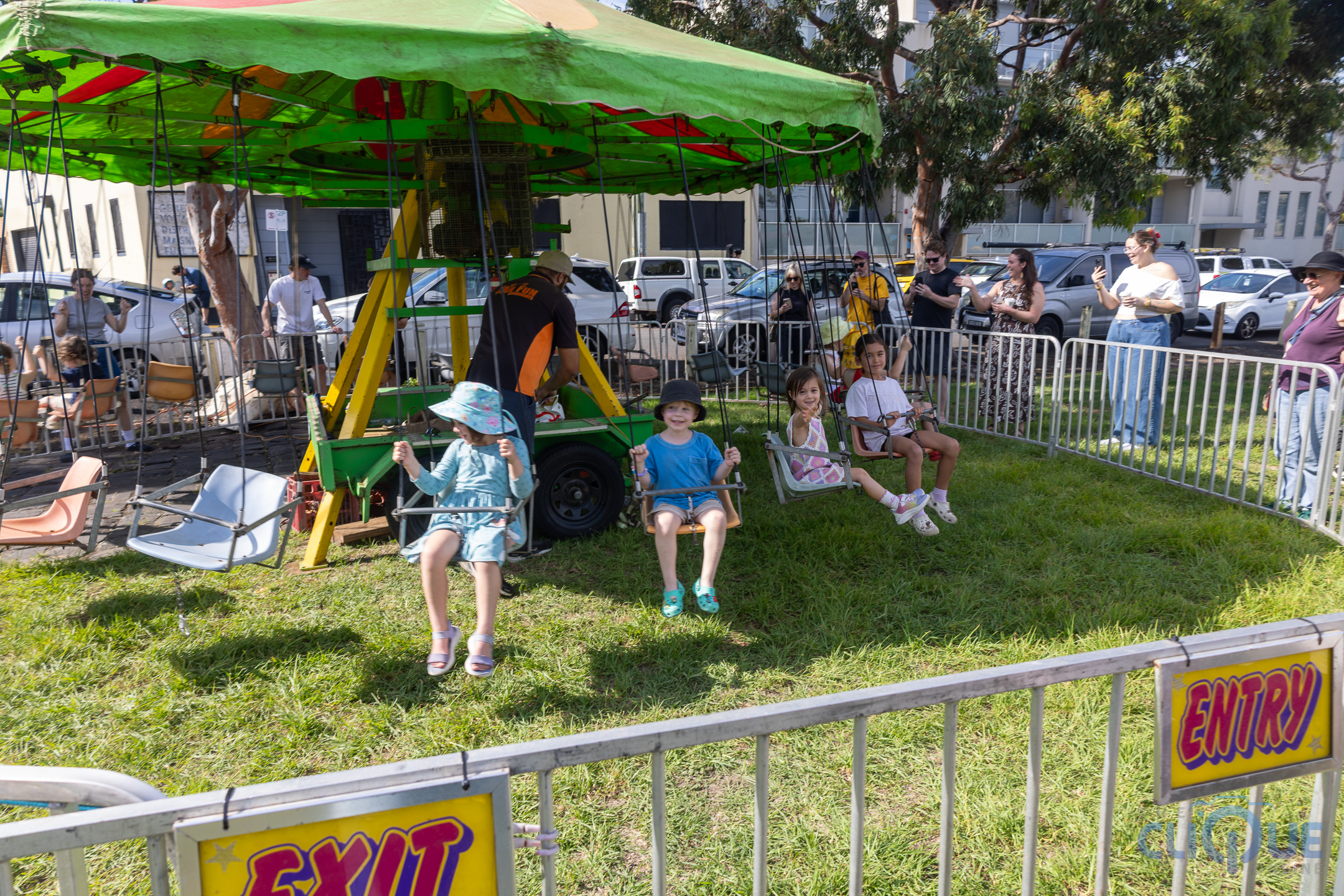 Photographer 2 Yarraville Festival